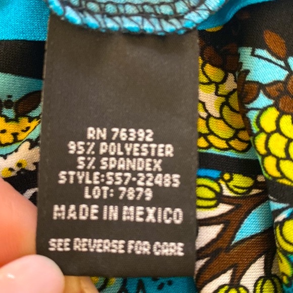 Snap bright blue and black mandala style dress - Picture 5 of 6